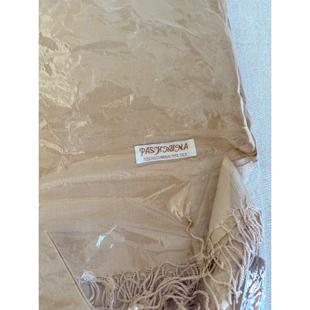 Pashmina Scarf OS Tan Excellent Silk Blend Paisley Jacquard Fringe Wrap Shawl